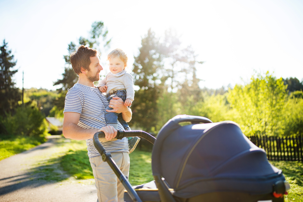 El carrito dúo Avia Orchid Linen de Chipolino está arrasando